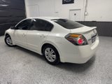 Used 2010 Nissan Altima 2.5 SL w/ Technology Pkg image 3