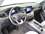 Used 2021 Ford Explorer XLT w/ Equipment Group 202A image 6