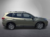 Used 2023 Subaru Forester Premium image 2