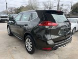 Used 2017 Nissan Rogue S image 2