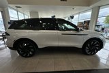 New 2025 Lincoln Nautilus Reserve w/ Jet Appearance Package image 3