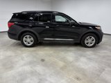 Used 2022 Ford Explorer XLT w/ Equipment Group 202A image 4