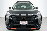 Used 2025 Nissan Rogue SV image 2