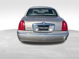 Used 1999 Lincoln Town Car Signature image 4