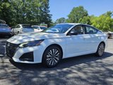 Used 2024 Nissan Altima 2.5 SV image 3
