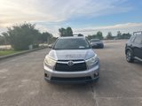 Used 2015 Toyota Highlander XLE image 2