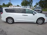 Used 2020 Chrysler Voyager L image 4