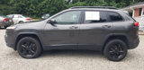 Used 2017 Jeep Cherokee High Altitude image 2