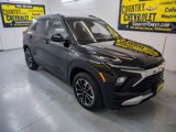 Used 2024 Chevrolet TrailBlazer LT w/ LT Cold Weather Package image 2
