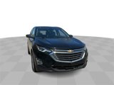 Used 2020 Chevrolet Equinox LS image 2