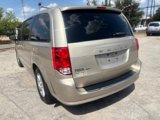 Used 2013 Dodge Grand Caravan SE image 3