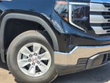 Used 2023 GMC Sierra 1500 SLE image 2