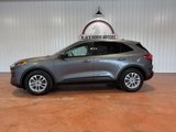 Used 2022 Ford Escape SE image 2