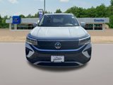 Used 2022 Volkswagen Taos SE image 3
