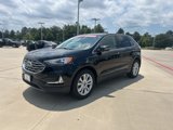 Used 2022 Ford Edge Titanium image 3