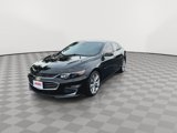 Used 2018 Chevrolet Malibu Premier w/ Premier Sun and Wheel Package image 4