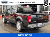 Used 2015 Nissan Frontier SV image 4