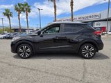Used 2020 Nissan Kicks SV image 3