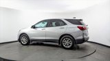 Used 2021 Chevrolet Equinox LS w/ LS Convenience Package image 4