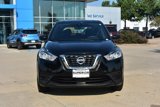 Used 2020 Nissan Kicks S image 2