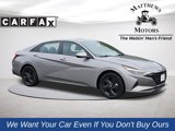 Used 2023 Hyundai Elantra Blue image 1