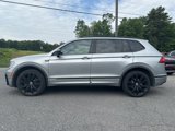 Used 2021 Volkswagen Tiguan SE R-Line image 4