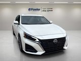 Used 2024 Nissan Altima 2.5 SV w/ SV Premium Package image 3