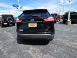 Used 2020 Ford Edge SE image 3