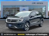 Certified 2024 Volkswagen Taos SEL image 2