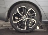 Used 2024 Nissan Altima 2.5 SR w/ SR Premium Package image 3