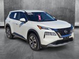 Used 2023 Nissan Rogue SV image 2