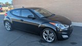 Used 2017 Hyundai Veloster Value Edition image 3