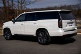 Used 2024 Cadillac Escalade Sport Platinum image 3