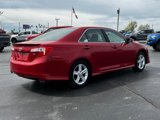 Used 2014 Toyota Camry SE image 3