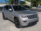 Used 2019 Jeep Grand Cherokee Altitude image 2