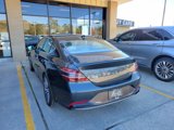Used 2023 Genesis G70 2.0T image 5