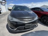 Used 2020 Chrysler Pacifica Touring w/ Tire & Wheel Group image 2
