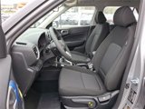 New 2025 Hyundai Venue SE image 5