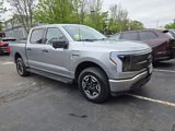 Used 2023 Ford F150 Lightning XLT image 3