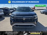 New 2025 Volkswagen Atlas Peak Edition SE image 2
