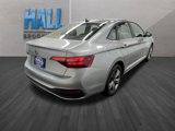 Certified 2023 Volkswagen Jetta SE w/ Panoramic Sunroof Package image 6