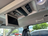 Used 2014 Chrysler Town & Country Touring-L w/ Driver Convenience Group image 6