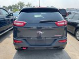 Used 2017 Jeep Cherokee Trailhawk w/ Comfort/Convenience Group image 3
