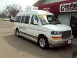 Used 2005 GMC Savana 1500 AWD w/ Preferred Equipment Group image 2