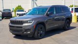 Used 2022 Jeep Grand Cherokee L Limited w/ Black Appearance Package image 3