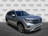 Used 2022 Volkswagen Atlas SE image 2