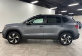 Used 2024 Volkswagen Taos SE image 4