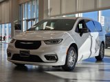 New 2025 Chrysler Pacifica Select image 2