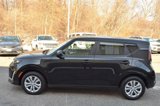 Used 2023 Kia Soul LX image 5