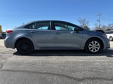 Used 2022 Toyota Corolla LE image 4